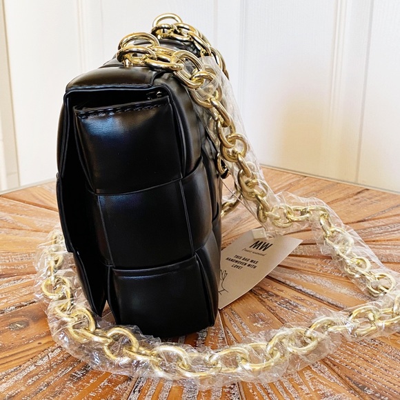 NWT Most Wanted Weaved Faux Leather Handbag - Picture 6 of 13